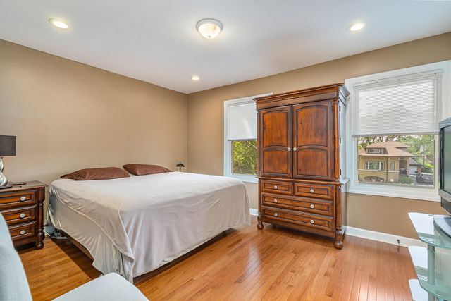 1627 S 14th Avenue, Maywood, IL 60153