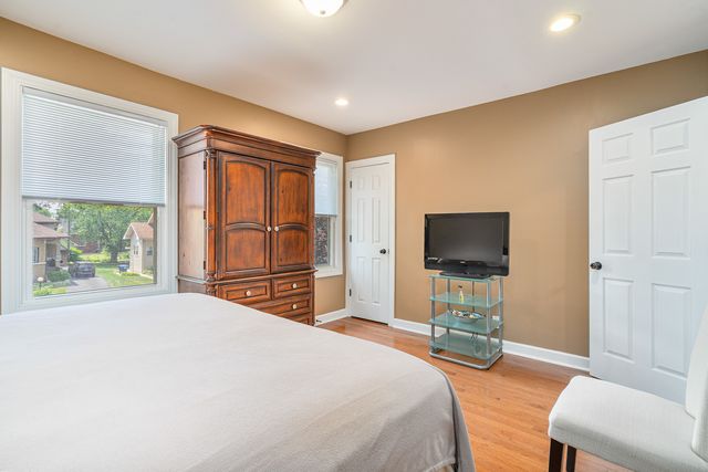 1627 S 14th Avenue, Maywood, IL 60153