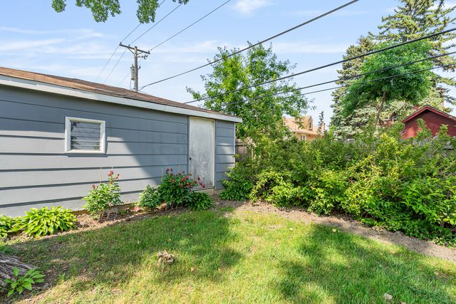 1627 S 14th Avenue, Maywood, IL 60153