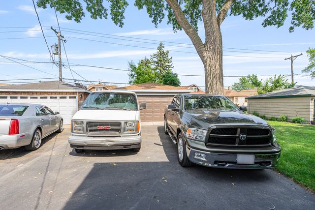 1627 S 14th Avenue, Maywood, IL 60153