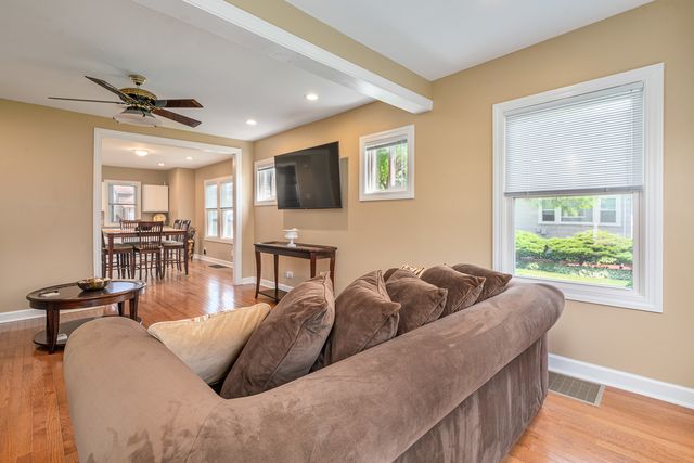 1627 S 14th Avenue, Maywood, IL 60153