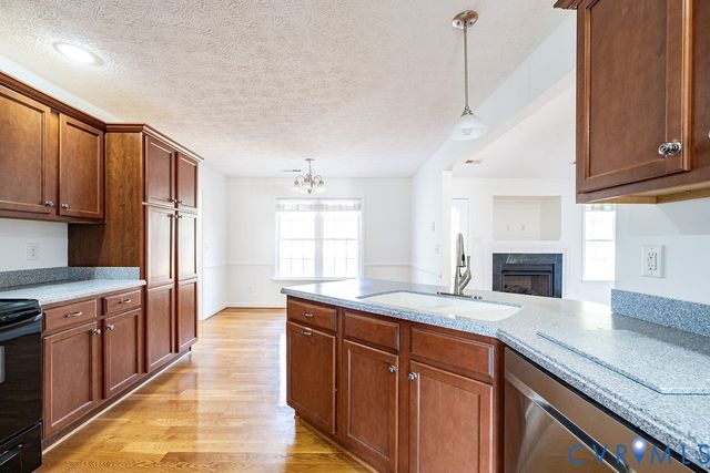 206 N Marion Ave, Hopewell, VA 23860