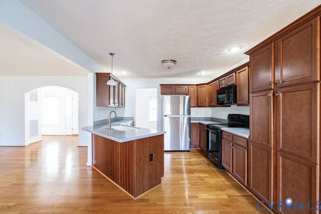 206 N Marion Ave, Hopewell, VA 23860