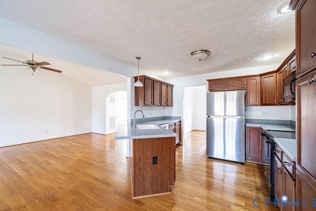 206 N Marion Ave, Hopewell, VA 23860