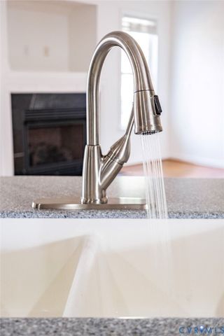 206 N Marion Ave, Hopewell, VA 23860