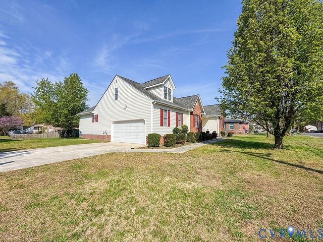 206 N Marion Ave, Hopewell, VA 23860