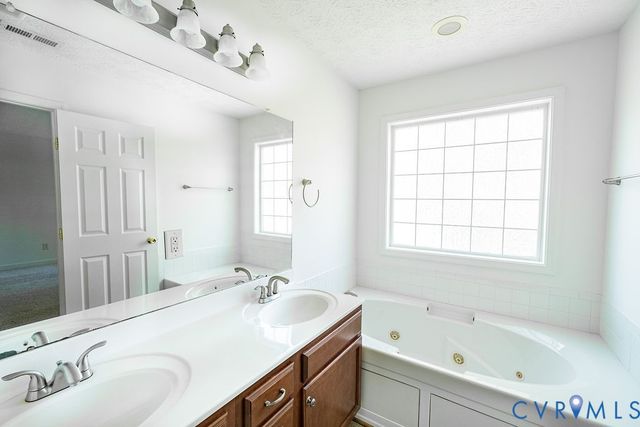 206 N Marion Ave, Hopewell, VA 23860