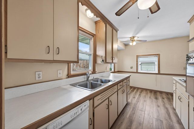 2267 Shawnee Drive, North Saint Paul, MN 55109
