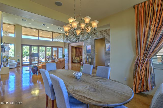 12772 N Sorrel Stallion Place, Marana, AZ 85658