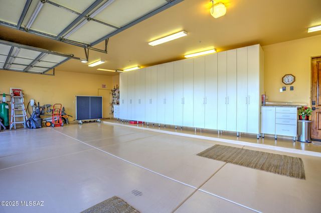 12772 N Sorrel Stallion Place, Marana, AZ 85658