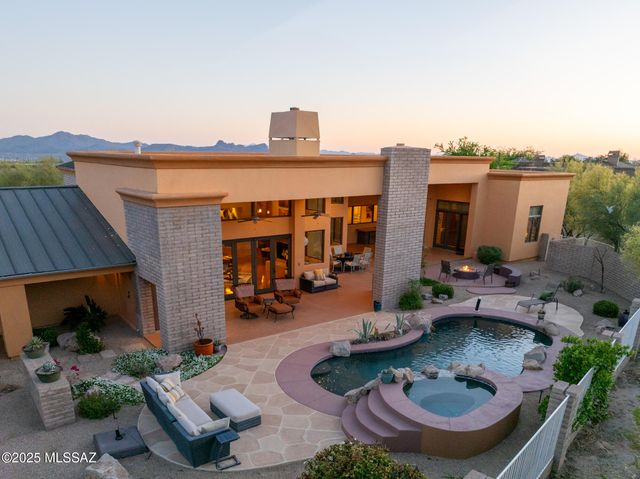 12772 N Sorrel Stallion Place, Marana, AZ 85658