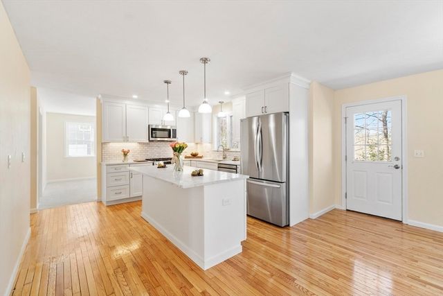 13 Towne Hill Road, Haverhill, MA 01835