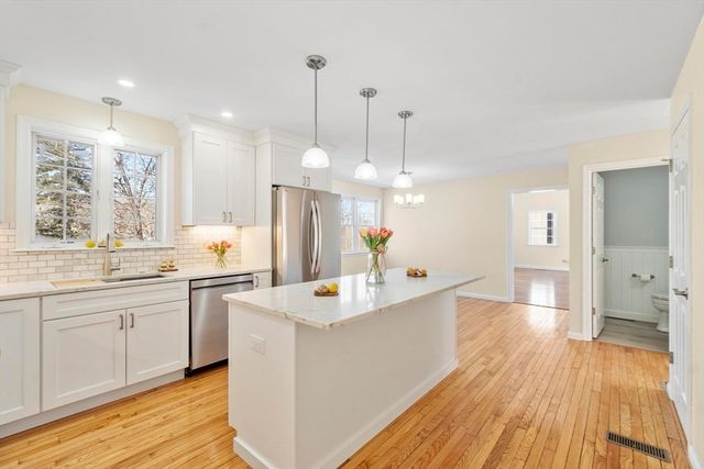 13 Towne Hill Road, Haverhill, MA 01835