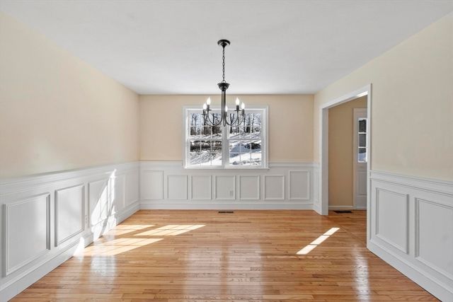 13 Towne Hill Road, Haverhill, MA 01835