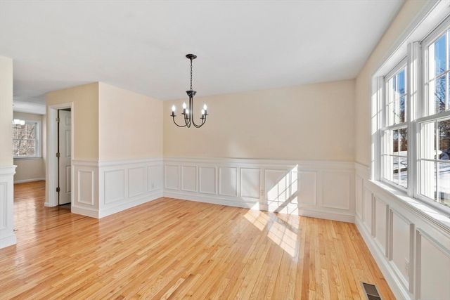 13 Towne Hill Road, Haverhill, MA 01835