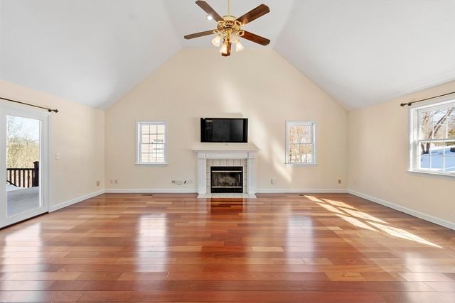 13 Towne Hill Road, Haverhill, MA 01835