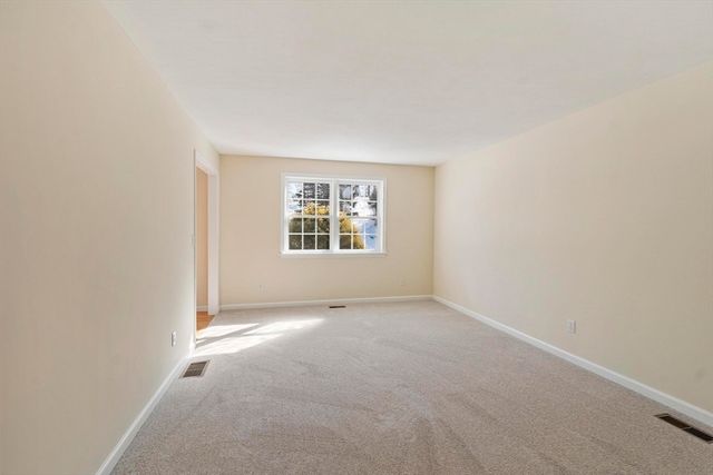 13 Towne Hill Road, Haverhill, MA 01835