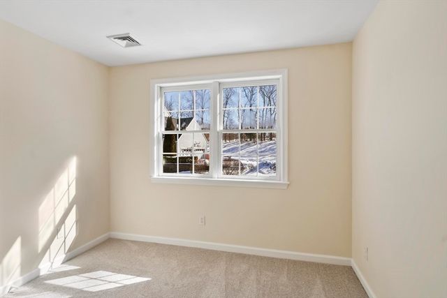 13 Towne Hill Road, Haverhill, MA 01835