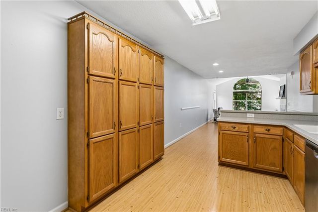 210 Timberline LOOP, Yorktown, VA 23692