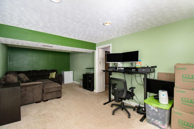 505 Rifle Lane, Elsmere, KY 41018