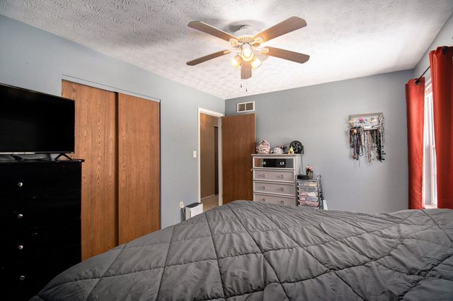 505 Rifle Lane, Elsmere, KY 41018