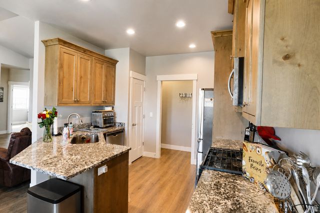 1139 E 200 S, Santaquin, UT 84655