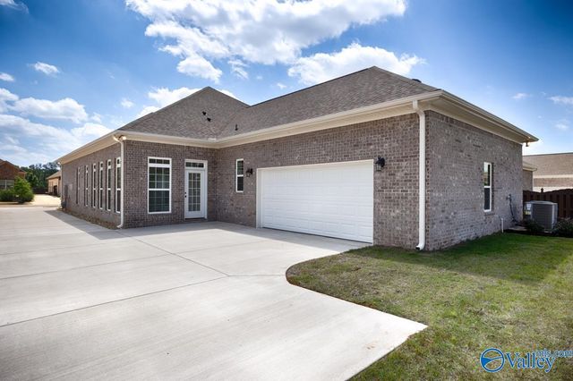 14405 White Creek Trail, Athens, AL 35611