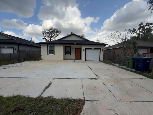 3204 E MOHAWK AVENUE, Tampa, FL 33610