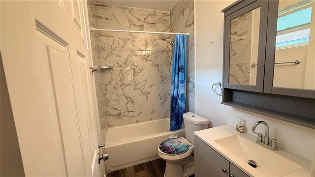 3204 E MOHAWK AVENUE, Tampa, FL 33610