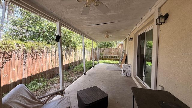 3204 E MOHAWK AVENUE, Tampa, FL 33610