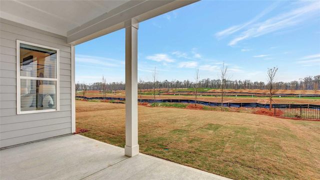 1102 LILIANA DRIVE, Deland, FL 32724