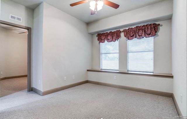 5502 Waldon Walk, San Antonio, TX 78261