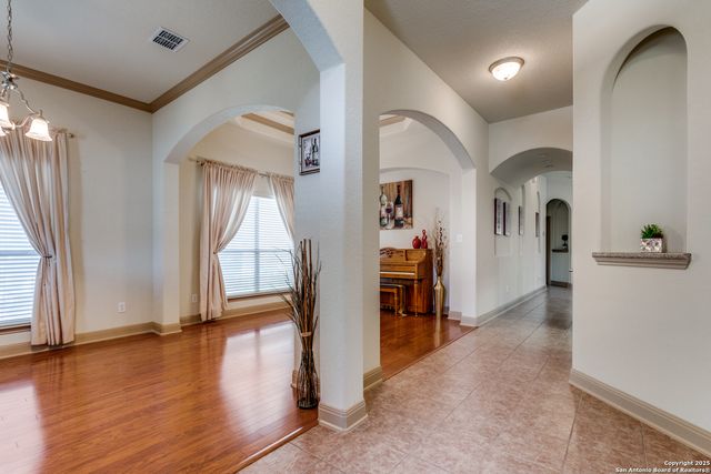 5502 Waldon Walk, San Antonio, TX 78261