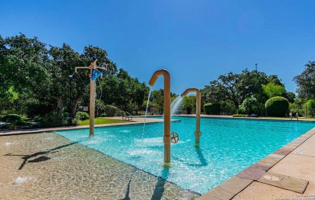 5502 Waldon Walk, San Antonio, TX 78261