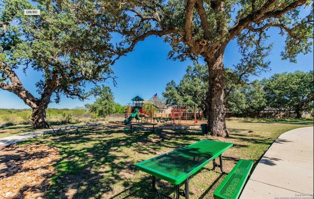 5502 Waldon Walk, San Antonio, TX 78261