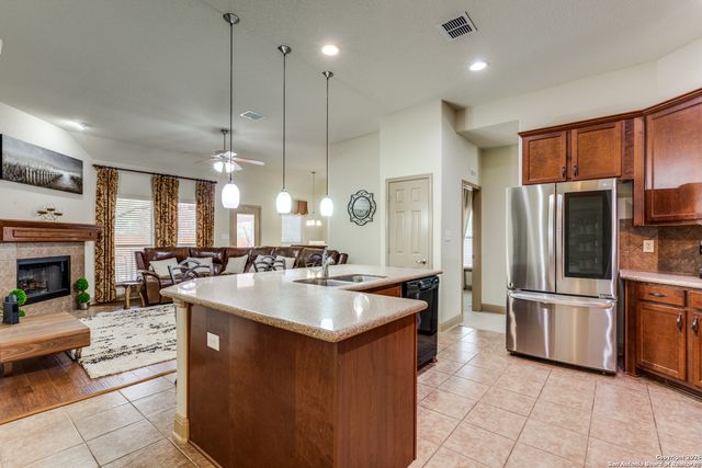 5502 Waldon Walk, San Antonio, TX 78261