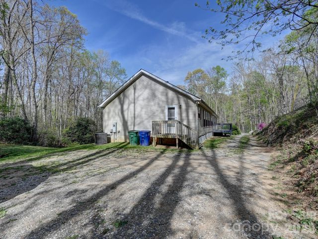 119 Laurel Haven Road, Fairview, NC 28730