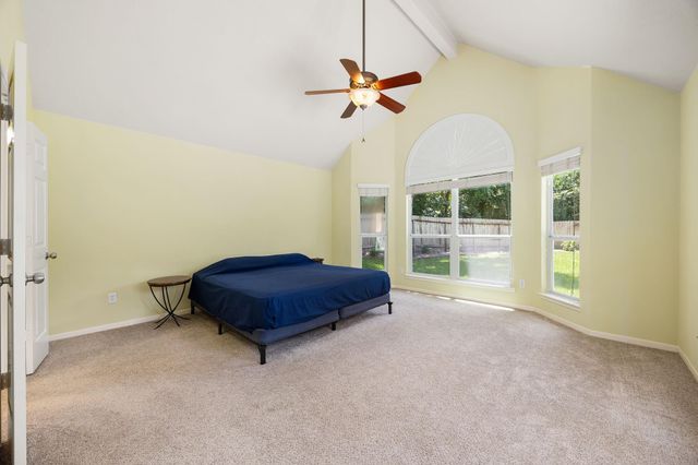 170 W Drifting Shadows Circle, Conroe, TX 77385