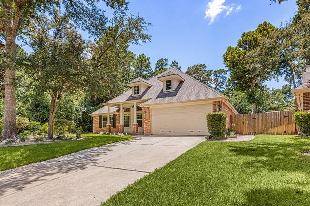 170 W Drifting Shadows Circle, Conroe, TX 77385