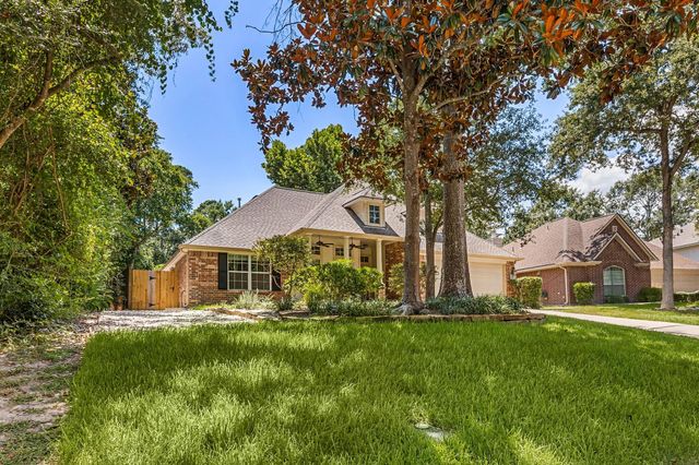 170 W Drifting Shadows Circle, Conroe, TX 77385