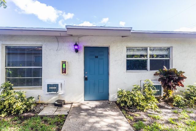417 N E Street 36, Lake Worth Beach, FL 33460