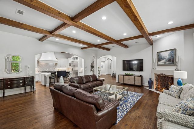 45 Kennington Court, Dallas, TX 75248