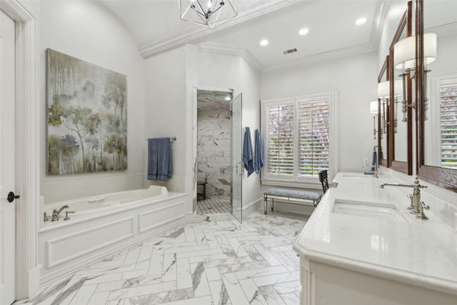 45 Kennington Court, Dallas, TX 75248