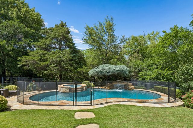 45 Kennington Court, Dallas, TX 75248