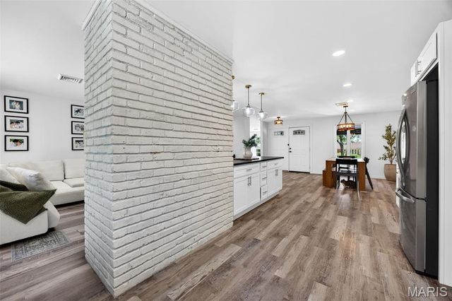 12555 Pepperwood Drive, St Louis, MO 63146