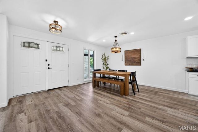 12555 Pepperwood Drive, St Louis, MO 63146