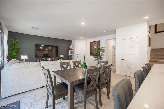 7228 North Decatur Boulevard 4, Las Vegas, NV 89131