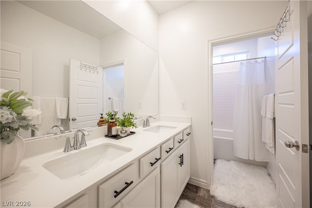 7228 North Decatur Boulevard 4, Las Vegas, NV 89131