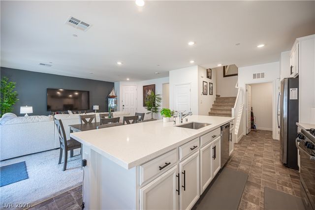 7228 North Decatur Boulevard 4, Las Vegas, NV 89131