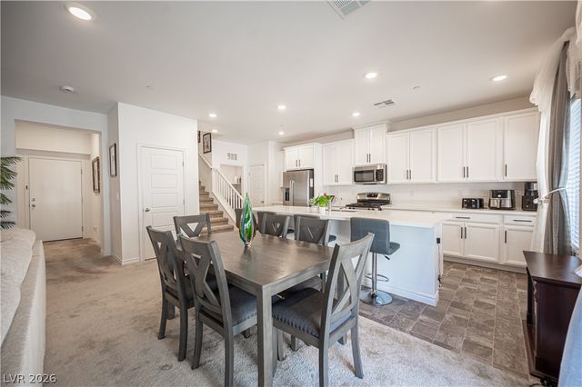 7228 North Decatur Boulevard 4, Las Vegas, NV 89131
